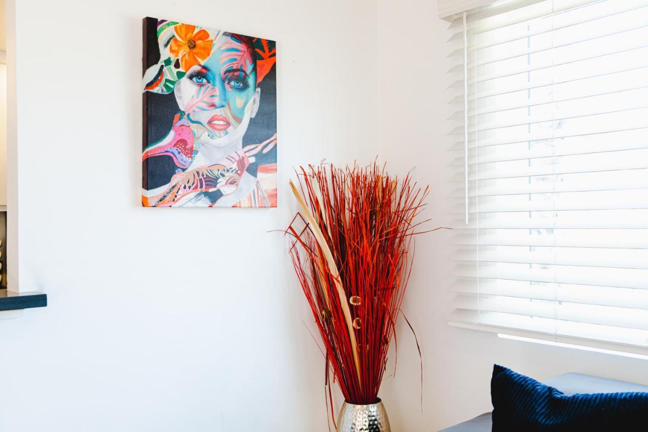 Modern Remodeled 1-Bedroom Close To Hollywood Walk Of Fame With Parking Los Angeles Exterior photo